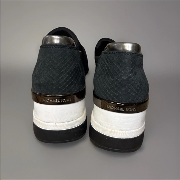 MICHAEL Michael Kors Black and White Elastic Sneakers - Picture 3 of 6